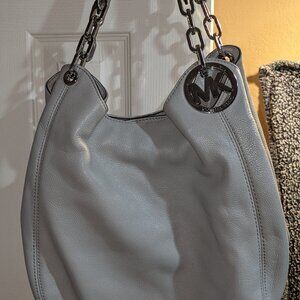 MICHAEL KORS FULTON SHOULDER HANDBAG GRAY LEATHER SILVER HARDWARE